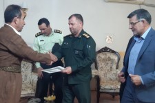 دیدار جمعی از مسئولین شهرستان پاوه با خانواده معظم شهدا