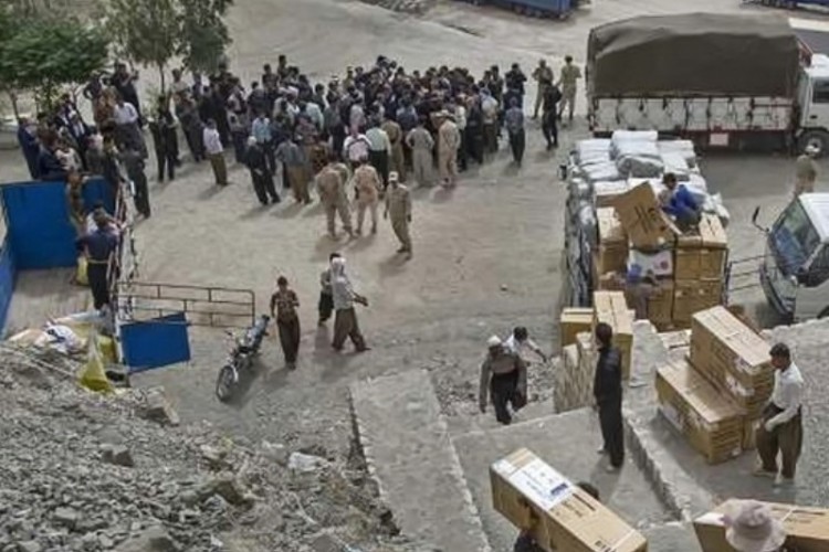 محروم‌شدن کوله‌بران استان کرمانشاه از حقوق قانونی