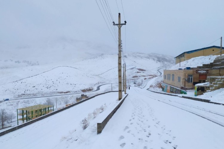 بارش 40 سانتیمتری برف در پاوه