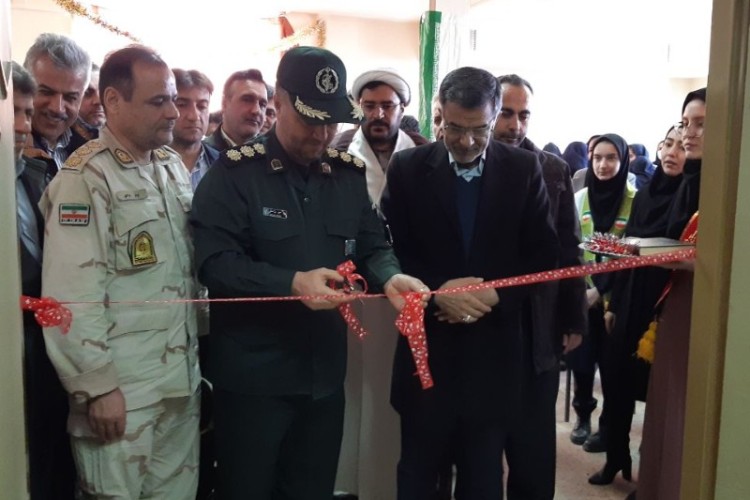 افتتاح نمایشگاه آثارمکتوب ومصور دستاوردهای انقلاب درپاوه