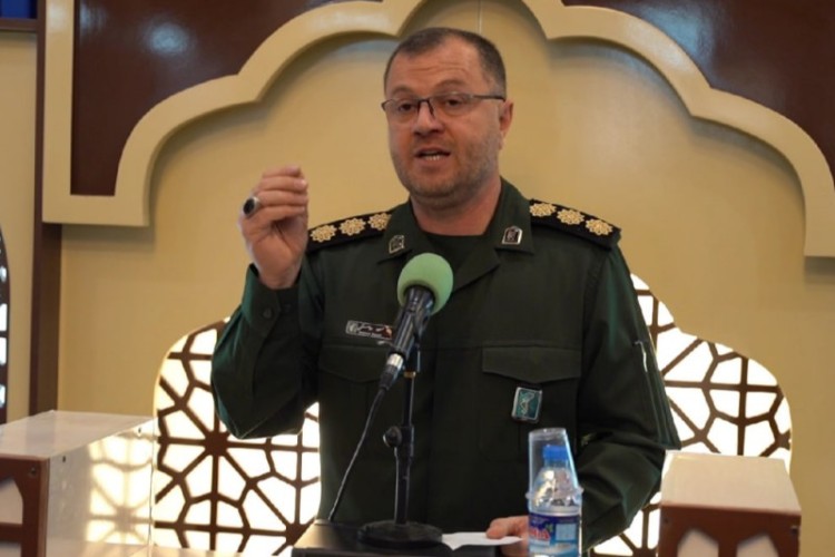 انقلاب اسلامی ایران را از وابستگی به غرب رهاند