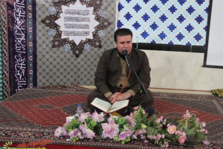 محفل انس با قرآن کریم در پاوه برگزار شد
