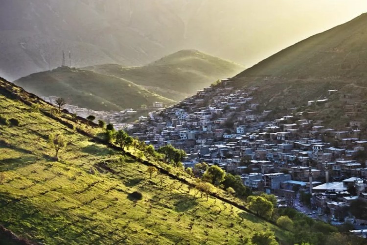 طبیعت پاوه مسافران نوروزی را به تماشا فرامی‌خواند