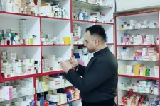 پایش دوره ای داروخانه های بخش خصوصی پاوه