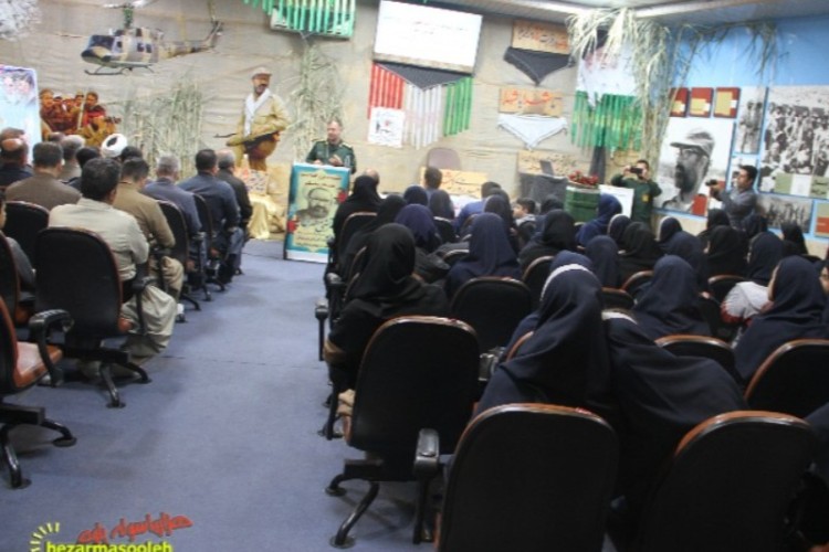 از مدیران و معلمان آموزش و پرورش شهرستان تجلیل به عمل آمد+تصاویر