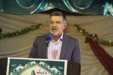 معلم، مصداق بارز شرافت و انسانیت است