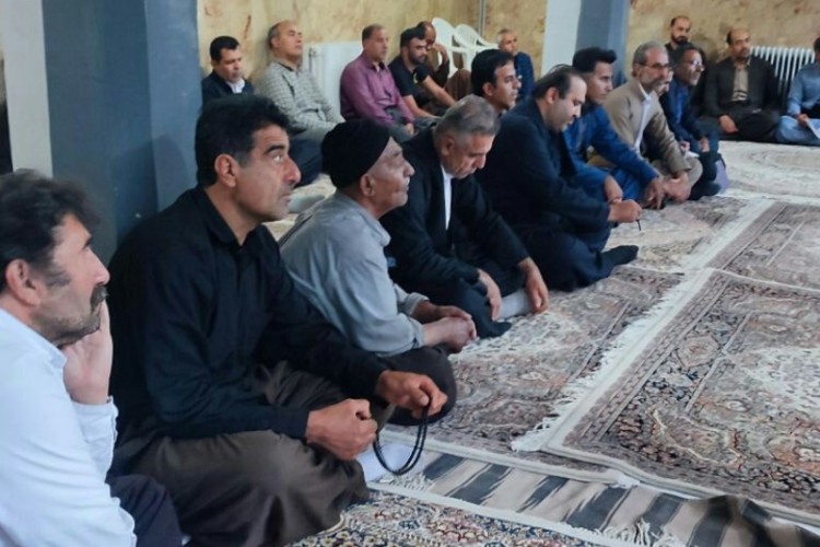 در نشستی مشکلات روستای شرکان بررسی شد