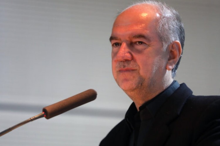 ضرورت تشویق مالیاتی و تسهیلاتی از سرمایه گذاری در مناطق کمتر برخوردار