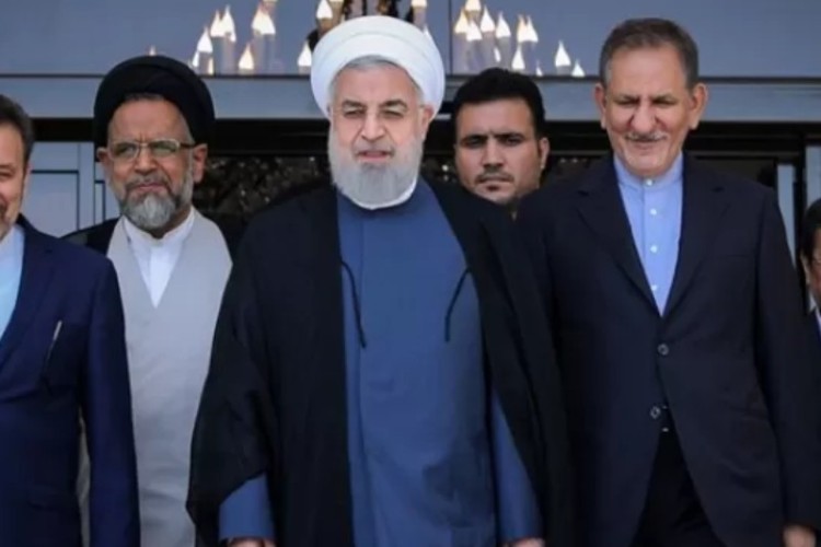 تفکر غرب‌گرایی مسبب اصلی مشکلات کشور است