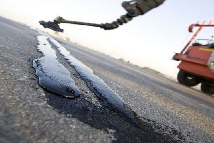 جذب ۱۵۳ تن قیر توسط بسیج سازندگی سپاه پاوه