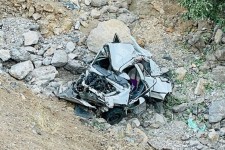 ۲ کشته در حادثه سقوط خودرو به دره در باینگان پاوه