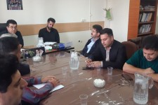 نشست بررسی وضعیت فعالیت کارت های مرزنشینان شهرستان پاوه برگزار شد