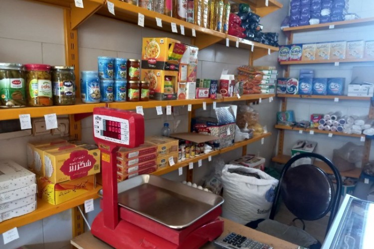 تشکیل 2فقره پرونده تخلف عرضه خارج از شبکه وعدم ارائه فاکتور خرید در پاوه