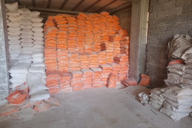 وضعیت عرضه سیمان در سطح شهرستان پاوه بررسی شد