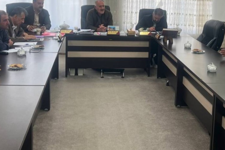 امکان‌سنجی احداث معبر سواره‌رو در حد فاصل قسلانی محله دوریسان تا معبر ورودی شرقی شهر