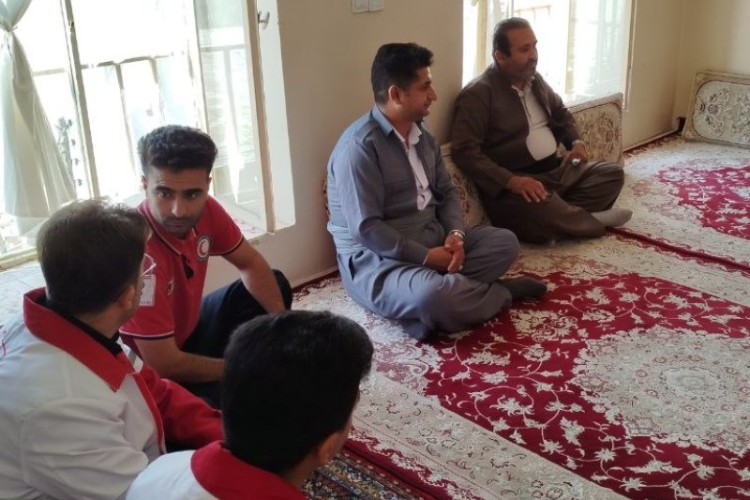 از خانواده شهید معظم اسدی  درشهر پاوه تجلیل بعمل آمد