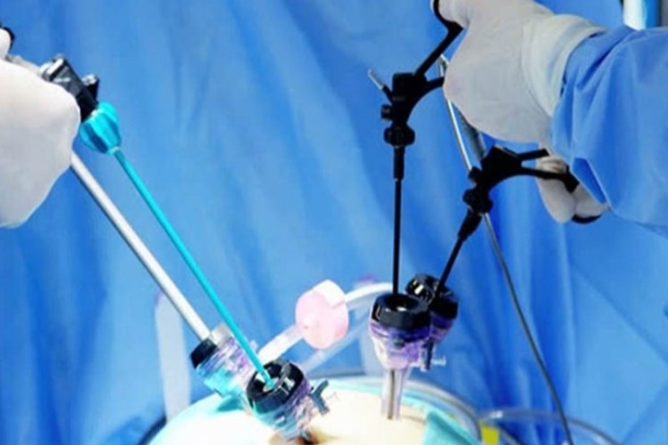 واریز ۱۰ میلیارد ریال به حساب موسسه خیریه بیمارستان قدس پاوه