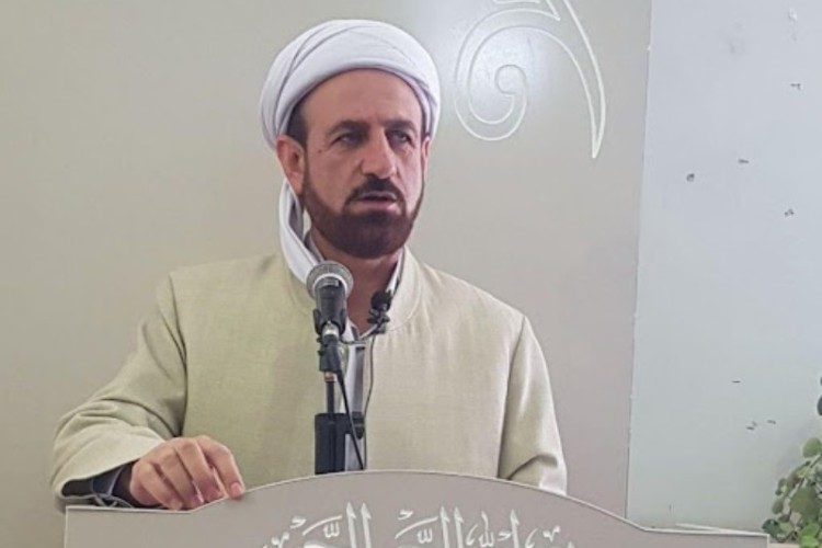 زخارف دنیا دیده، در دوران هشت سال دفاع مقدس نزد ملت بزرگ ایران جایگاهی نداشتند