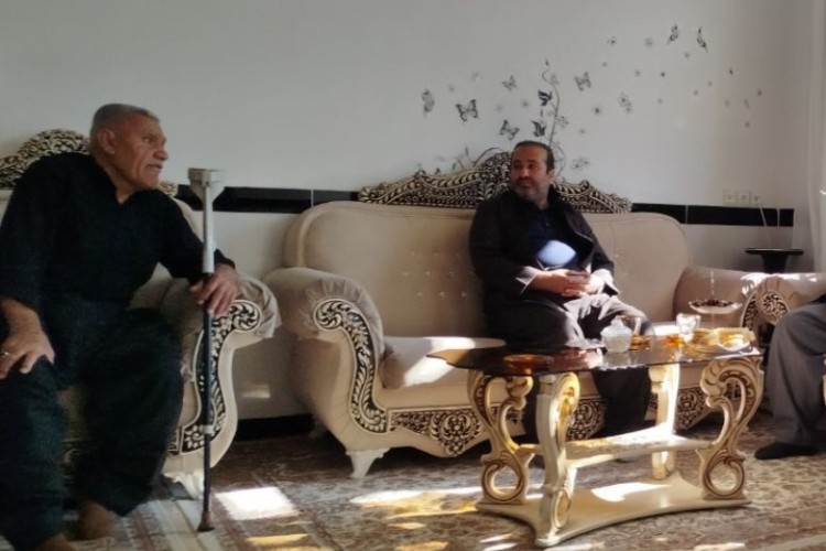 از جانباز 70درصد هشت سال دفاع مقدس پاوه تجلیل بعمل آمد