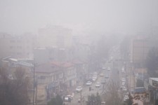 کاری که نباید هنگام رانندگی در مه انجام داد