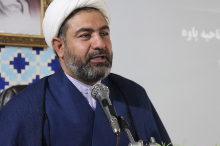 شهید حاج قاسم در میدان، گره ها را باز می کرد