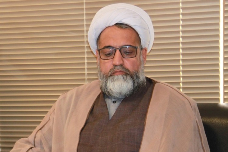 مردم اورامانات در مباحث دینی و شرعی افرادی بسیار معتقد و مقید هستند