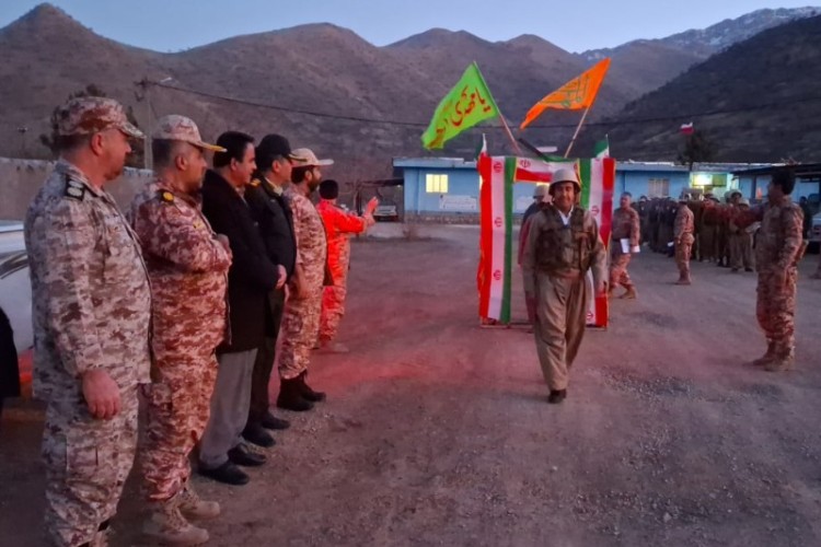 اعزام بسیجیان گردان امام حسین سپاه ناحیه پاوه به رزمایش  پیامبر اعظم (ص) در ازگله