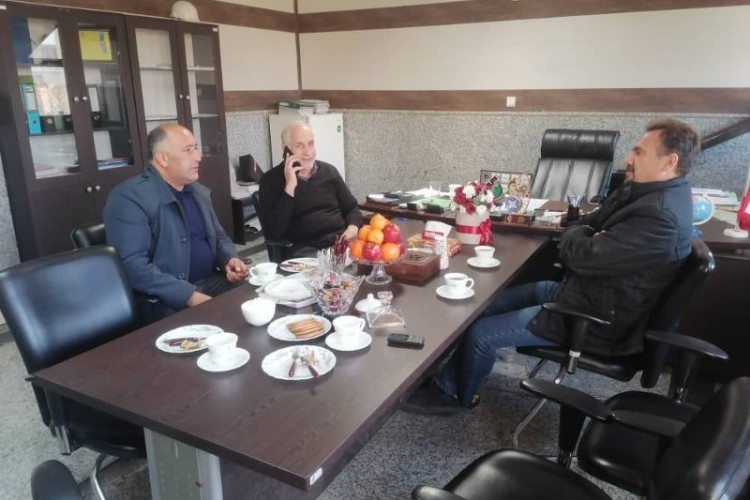 شهرداری شاهو به دستگاه حمل زباله (پرس‌کن) مجهز می شود