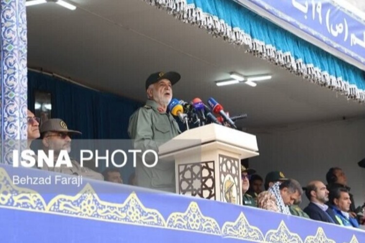 رزمایش ۳۰ هزار نفری بسیجیان کرمانشاه برگزار شد