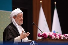 امام جمعه پاوه : همه مشکلات ما به آمریکا و تحریم برنمی‌گردد / با اقداماتی مدبرانه و شجاعانه ۵۰ تا ۶۰ درصد مشکلات قابل‌حل است