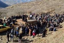 برگزاری همایش پیاده روی خانوادگی به مناسبت دهه مبارک فجر در پاوه