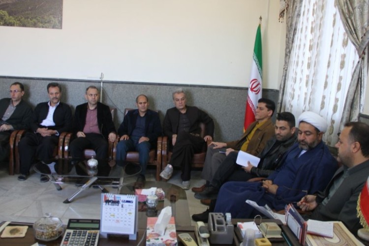 برگزاری نشست بصیرتی وسیاسی به مناسبت ایام الله دهه فجر در دانشگاه پیام نور پاوه