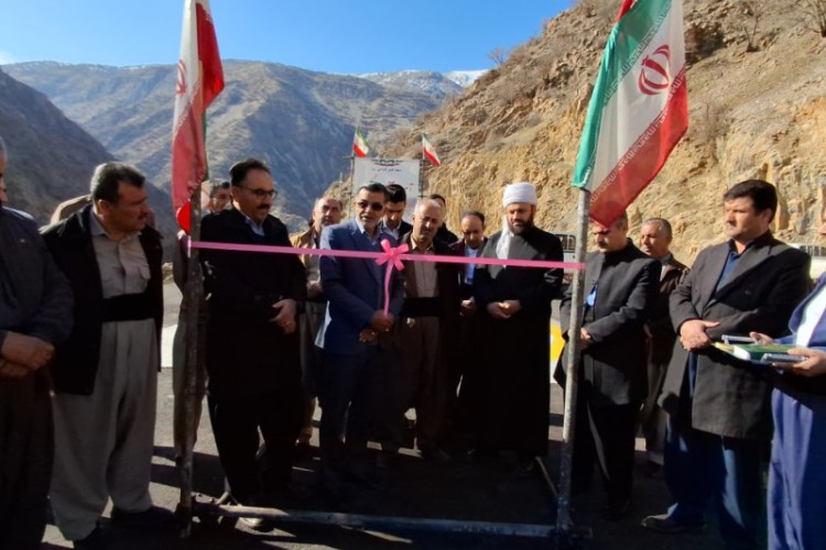 افتتاح دو طرح عمرانی در بخش باینگان پاوه