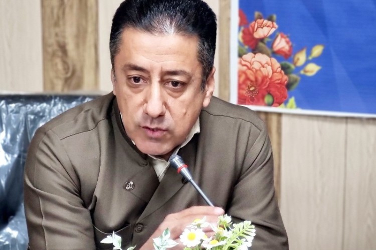 تشکیل مجمع خیرین مدرسه‌ساز شهرستان در دستور کار آموزش و پرورش قرار گرفت