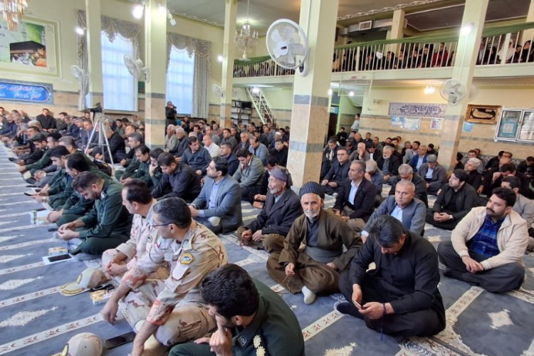 دیدار جمعی از بسیجیان شهرستان پاوه با حاج ماموستا قادری