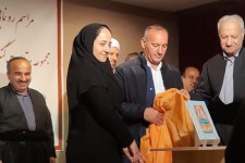 رونمایی از مجموعه مقالات کنگره علامه نودشی