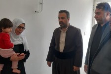 تجلیل از خانواده معظم شهدا در پاوه به مناسبت هفته بسیج و باهمت اداره برق شهرستان پاوه