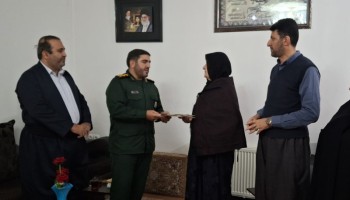 دیدار با خانواده‌های معظم شهدا در پاوه
