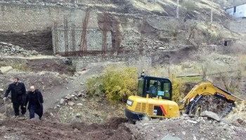 بازدید شورا و شهردار نودشه از  سطح شهر به منظور بررسی وضعیت دفع روان آبهای شهری