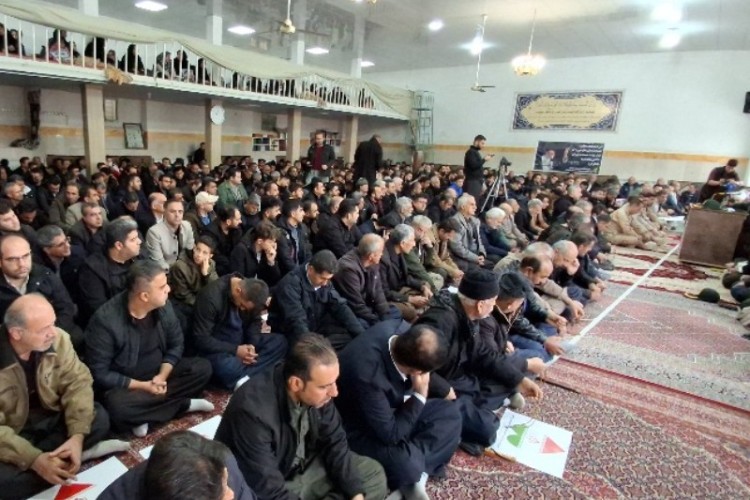 مراسم تجمع مردم پاوه در محکومیت اقدامات آشوبگران و تروریست های وابسته به استکبار در کشور