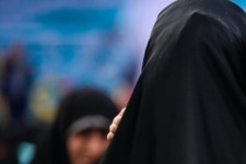 حجاب تدبیر اسلام برای امکان حضور فعال و آزادانه زن در جامعه