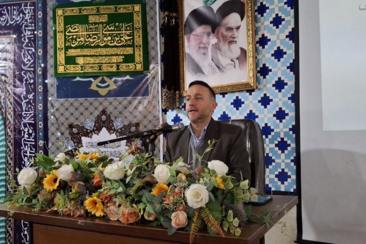 تقابل جمهوری اسلامی و آمریکا، تقابل حق و باطل است