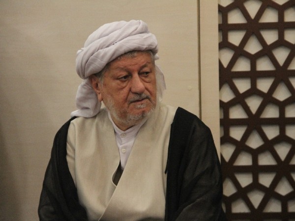 ۳۰۰۰ شهید، جانباز و آزاده سند وفاداری اهل‌سنت به انقلاب است