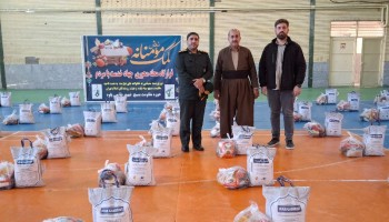 توزیع ۱۰۰ بسته معیشتی در رزمایش «کمک مؤمنانه» در پاوه
