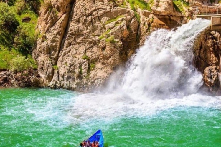 چشمه بل؛ حقیقتی جغرافیایی که نباید تحریف شود