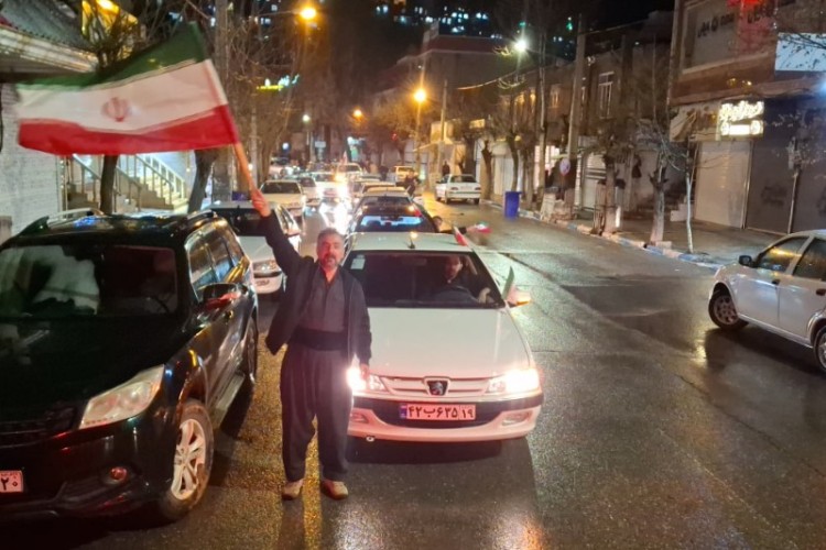 برگزاری کاروان خودرویی مردم پاوه در حمایت از انقلاب، رهبری و نیروهای مسلح