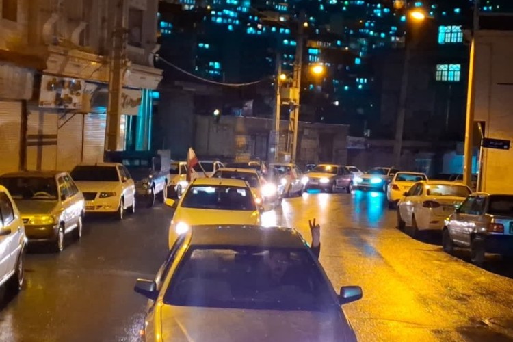 برگزاری کاروان خودرویی مردم پاوه در حمایت از انقلاب، رهبری و نیروهای مسلح