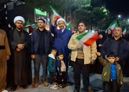 مردم پاوه در چهل و ششمین شب متوالی سنگر را خالی نکردند