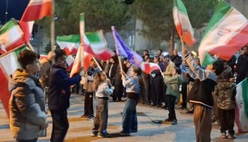 مردم پاوه در چهل و هفتمین شب متوالی سنگر را خالی نکردند