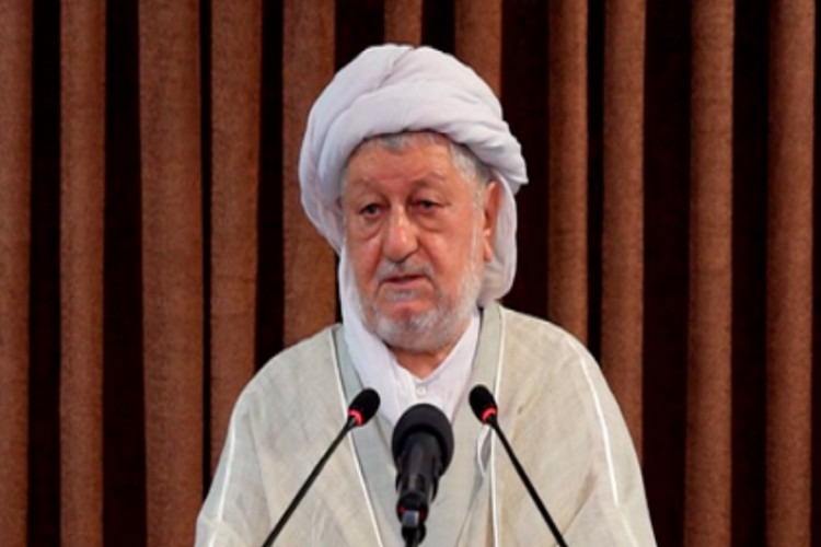 تقدیر ماموستا قادری از موضع منصفانه پاپ/ لزوم بیداری و تقویت وحدت